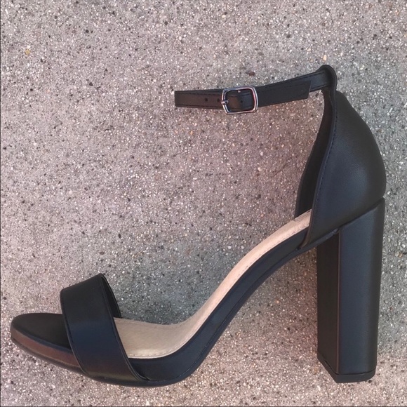 plain black heel